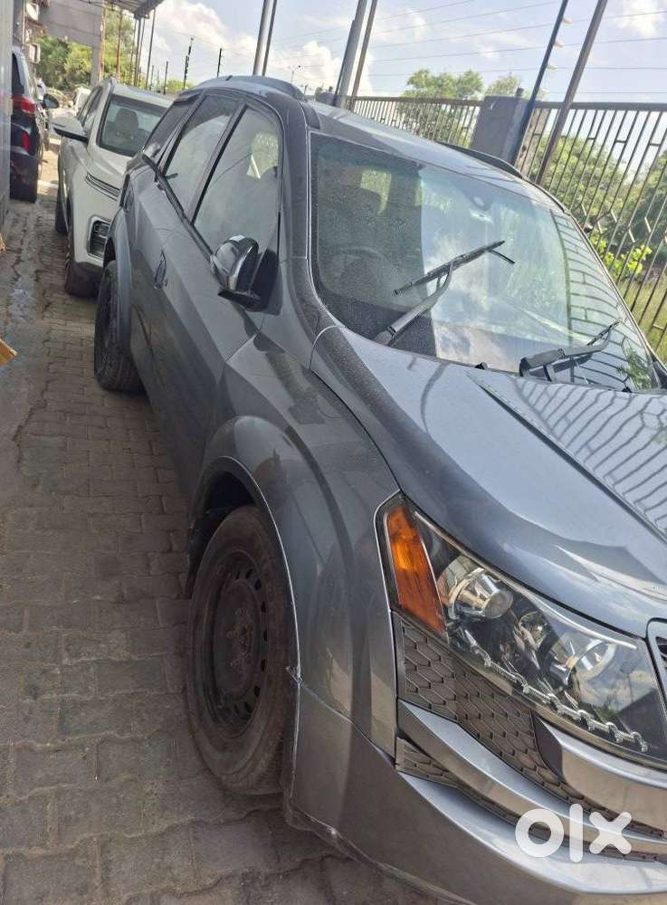 Mahindra Xuv500 W5, 2012, Diesel