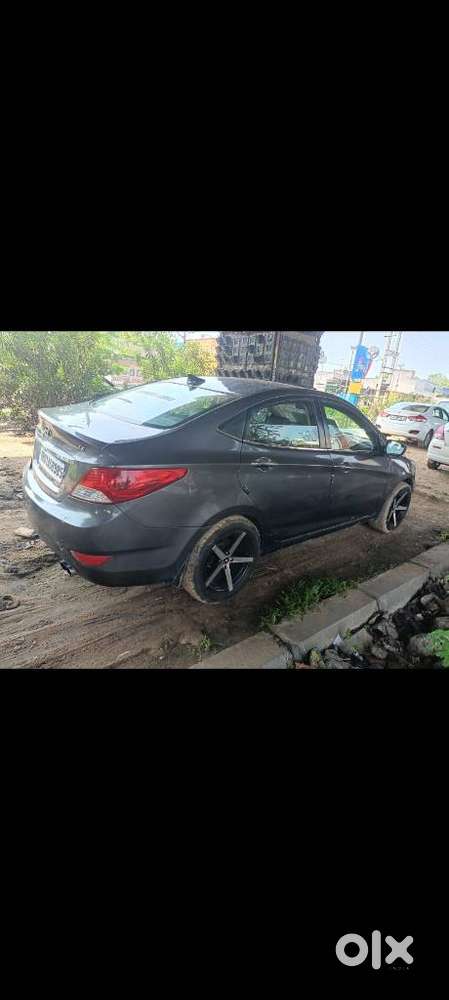 Hyundai Verna 1.6 Sx (o) Crdi, 2013, Diesel