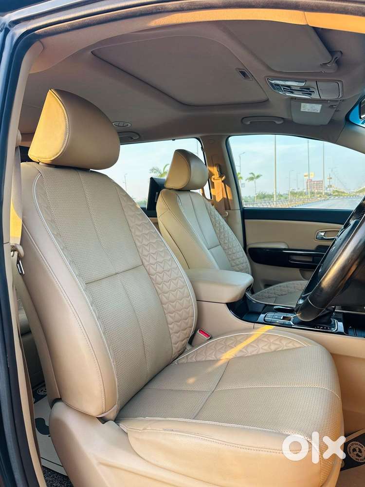 Kia Carnival Limousine Plus 7 Str, 2021, Diesel