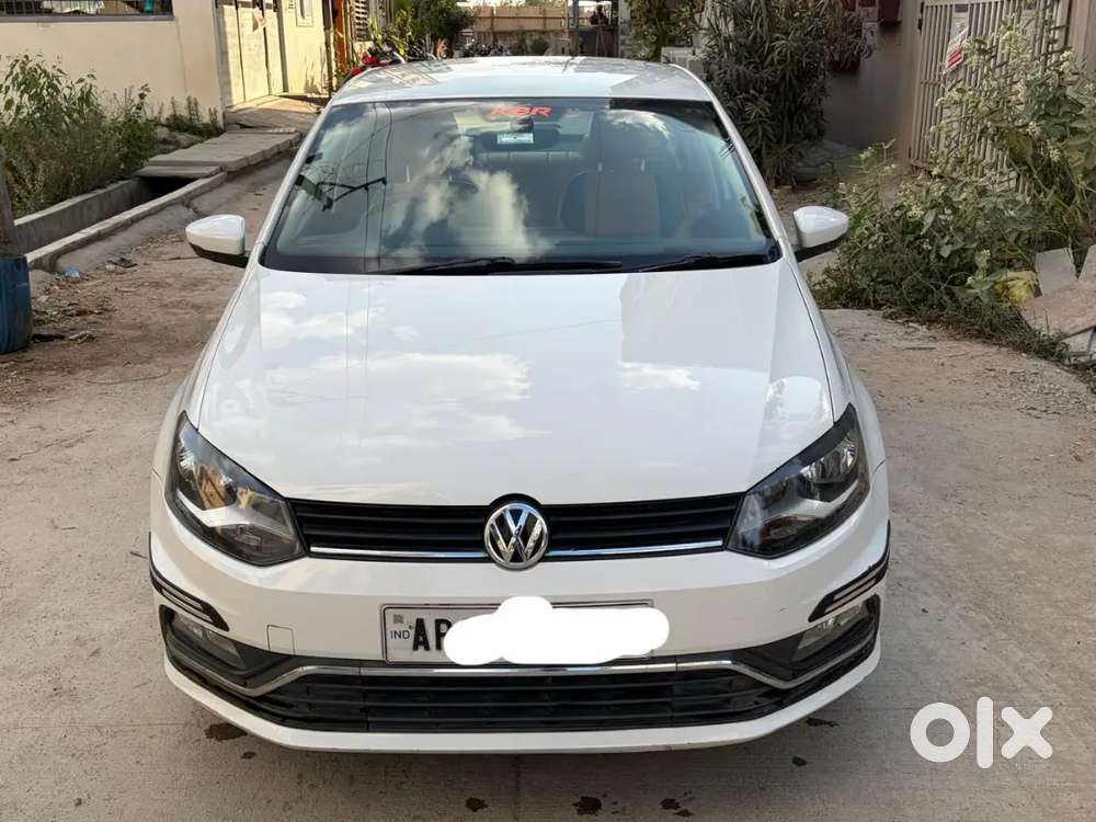 Urgent Sale : Volkswagen Ameo 2017 Petrol 44500 Km Driven First Owner