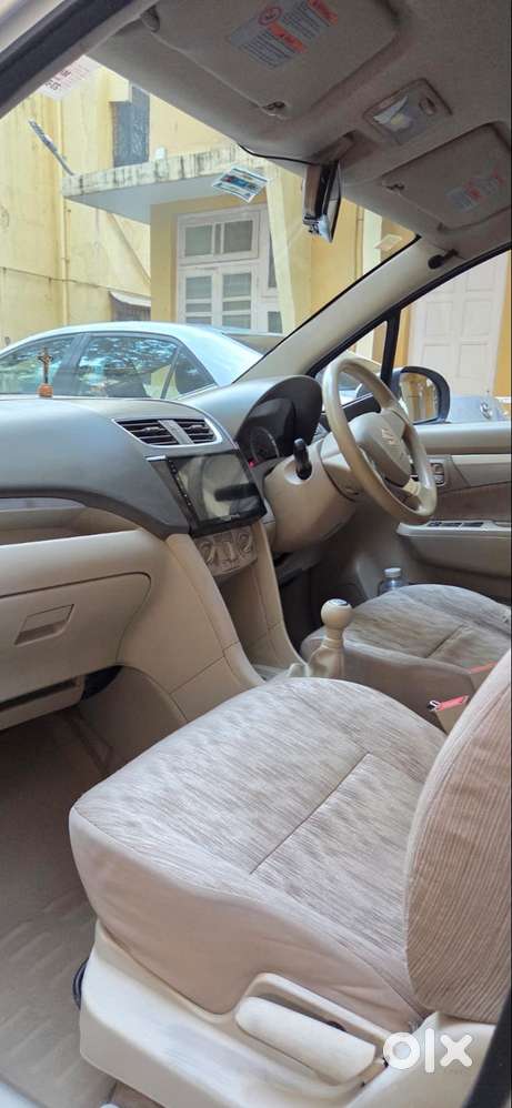2015 Maruti Ertiga Zxi- 1.4 Petrol