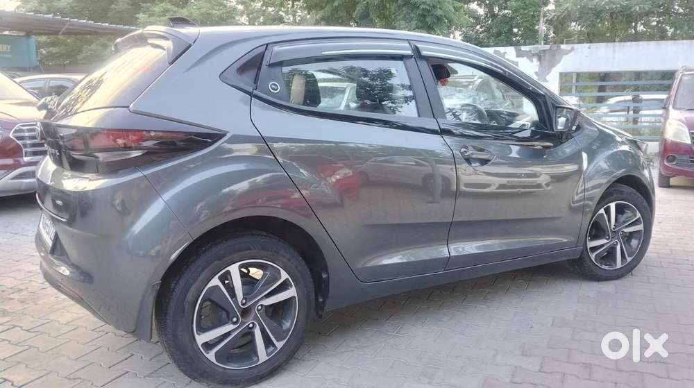 Tata Altroz Xz Plus (o) (s) Icng, 2023, Cng & Hybrids