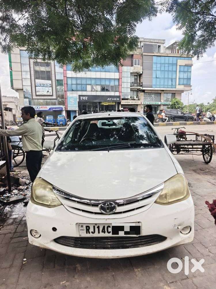 Toyota Etios G, 2013, Petrol