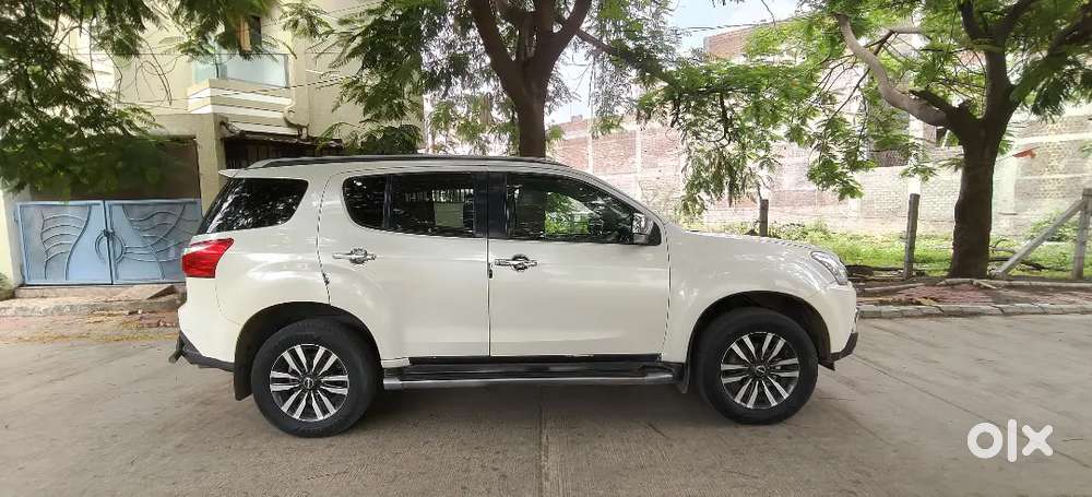 Isuzu Mu-x 2019 Diesel Well Maintained