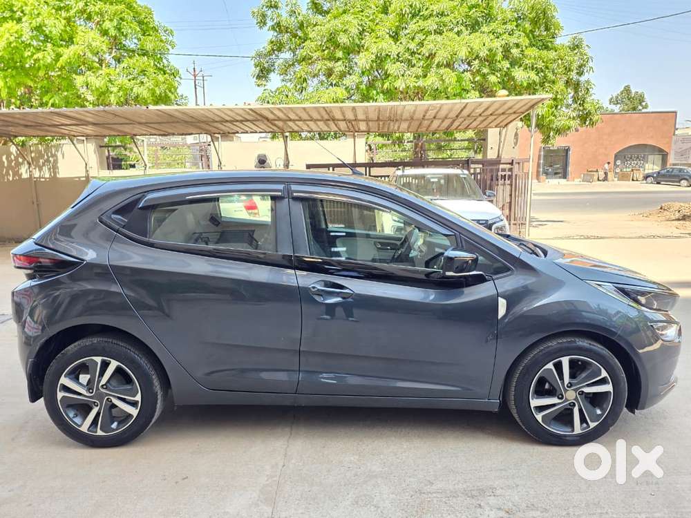 Tata Altroz 1.2 Xz Plus Rtn Dct, 2021, Petrol