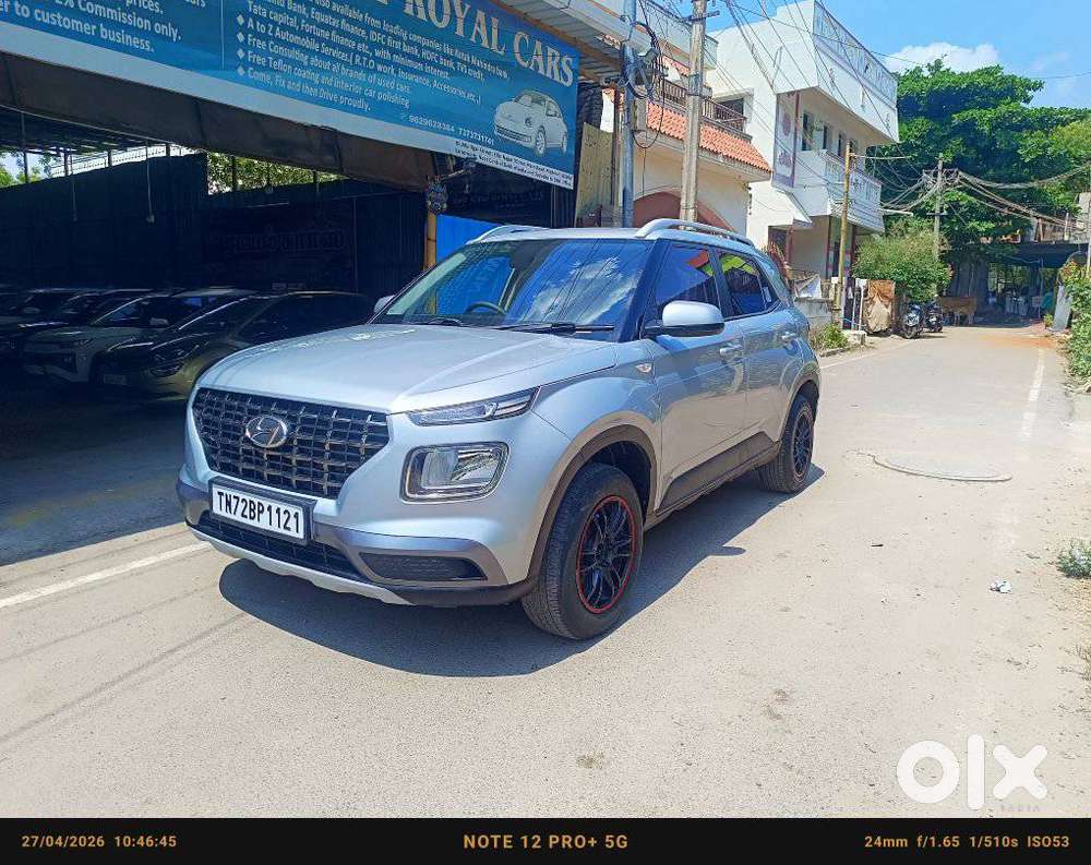 Hyundai Venue 1.2 S (o), 2019, Petrol