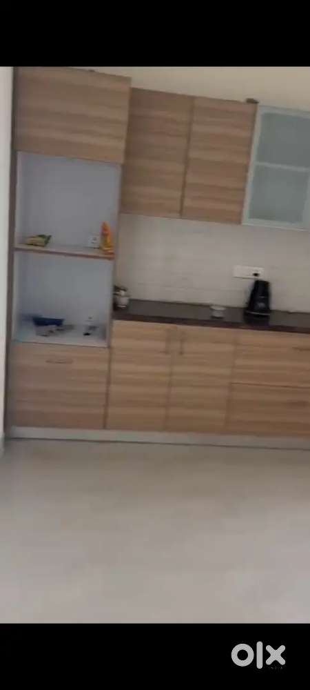 Flat for rent 4±1 bhk