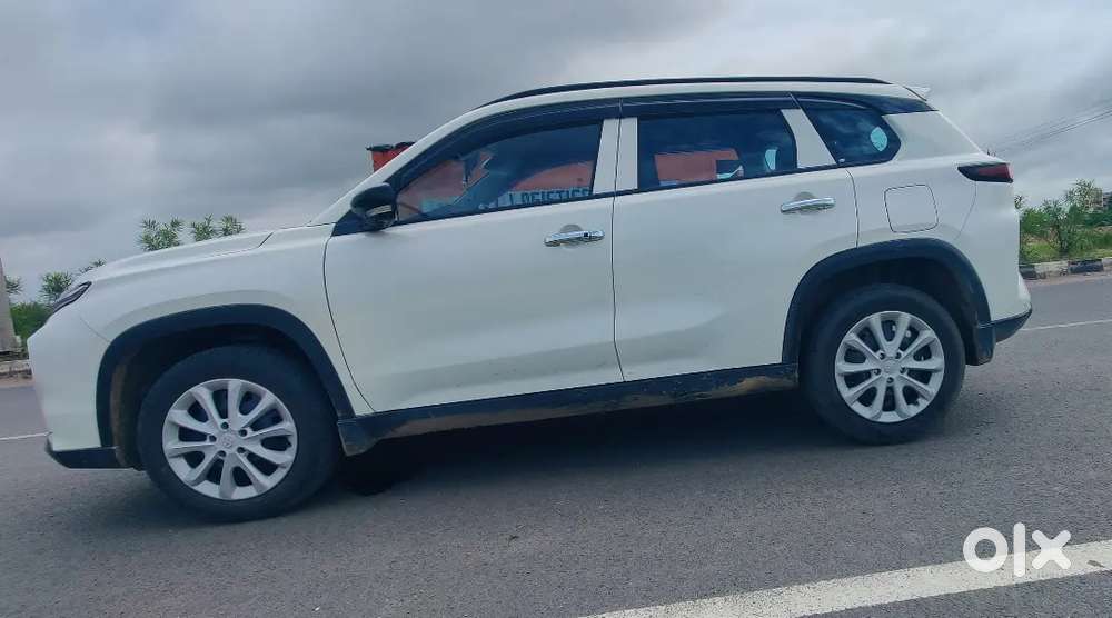 Toyota Urban Cruiser Hyryder 2025 Cng & Hybrids 18000 Km Driven
