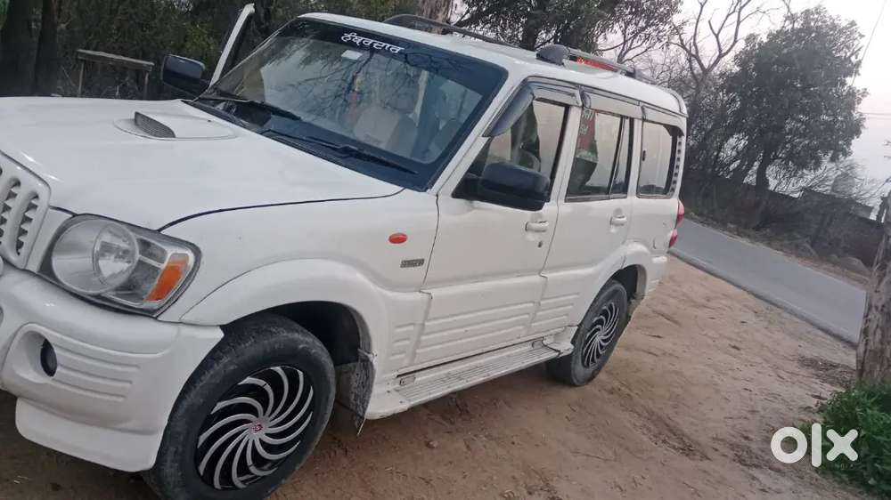 Mahindra Scorpio Classic 2006