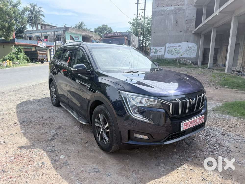 Mahindra Xuv700 2.0 Ax 5 Petrol Mt 7 Str, 2022, Petrol