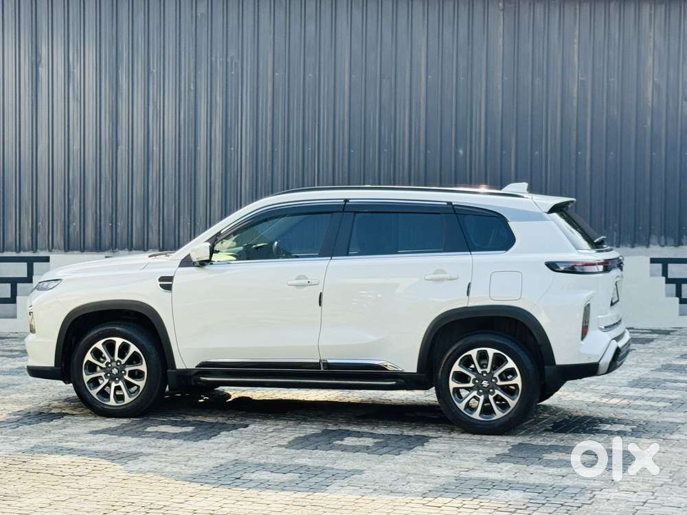 Maruti Suzuki Grand Vitara 1.5 Alpha Smart Hybrid At, 2023, Petrol