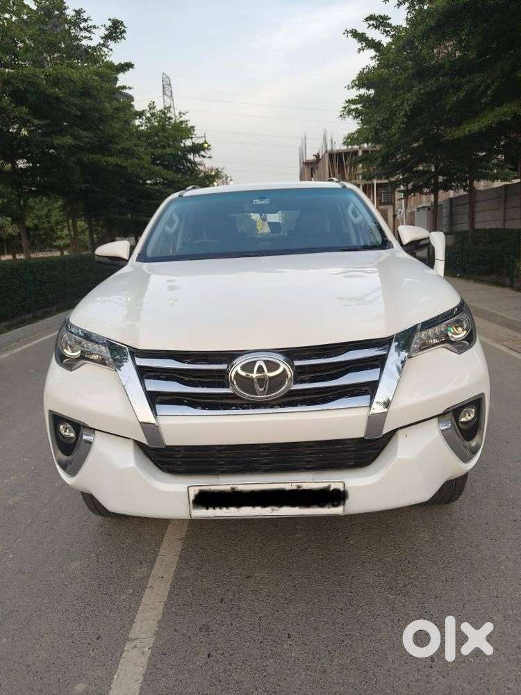 Toyota Fortuner 4x2 At 2.8 Diesel, 2018, Diesel
