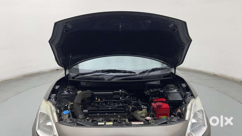 Maruti Suzuki Dzire 1.2 Vxi Amt, 2018, Petrol