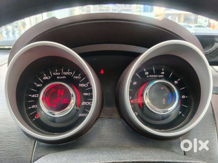 Mahindra Xuv500 W6 2wd, 2015, Diesel