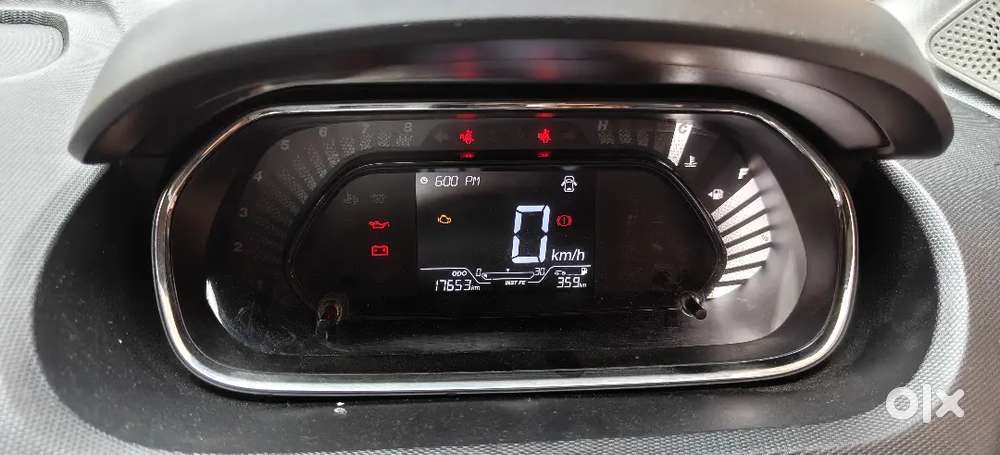 Tata Tiago 1.2 Revotron Xt 2024, Single Hand Use And Very Less Driven