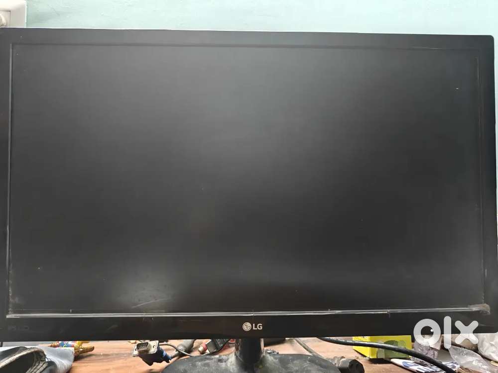 Assembled desktop
