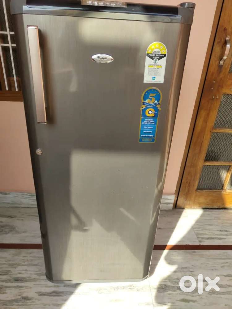 WHIRLPOOL, 5 STAR,FC 24 5S/ 2012 MODEL,230 L CAPACITY