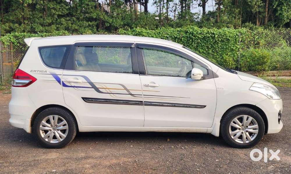 Maruti Suzuki Ertiga Shvs Zdi Plus, 2017, Diesel