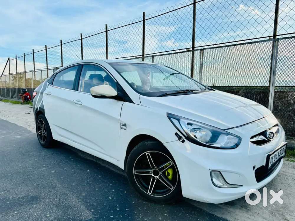 Hyundai Verna Petrol 2014 Car