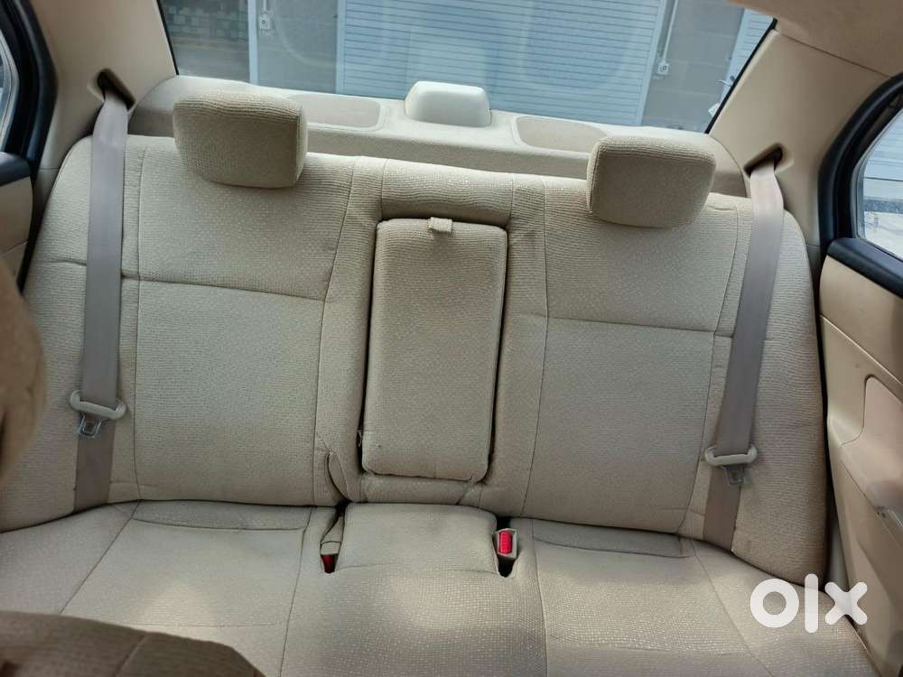 Maruti Suzuki Swift Dzire 1.2 Vxi Bsiv, 2012, Petrol