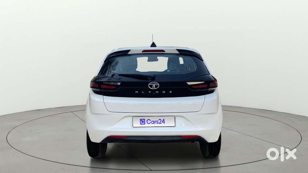 Tata Altroz Xz, 2022, Petrol