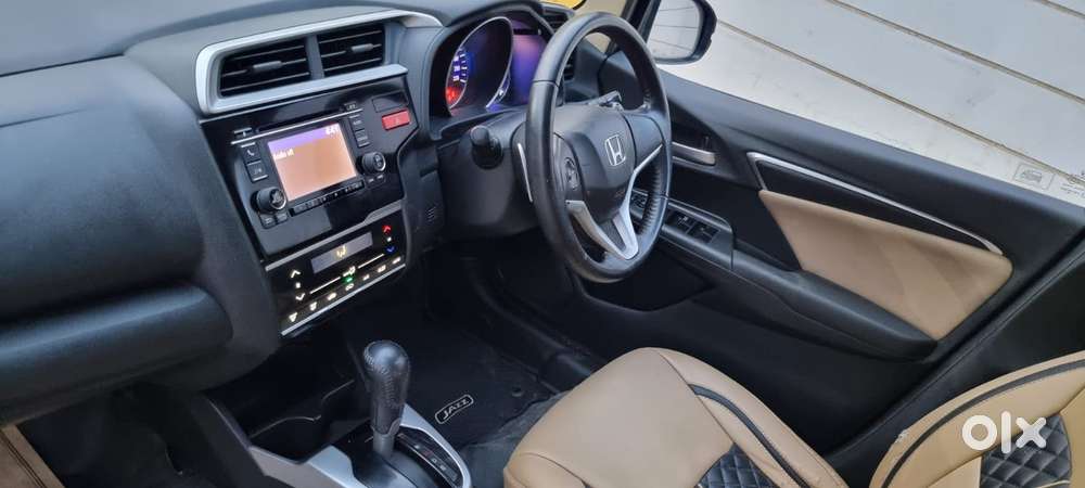 Honda Jazz V At I-vtec, 2016, Petrol