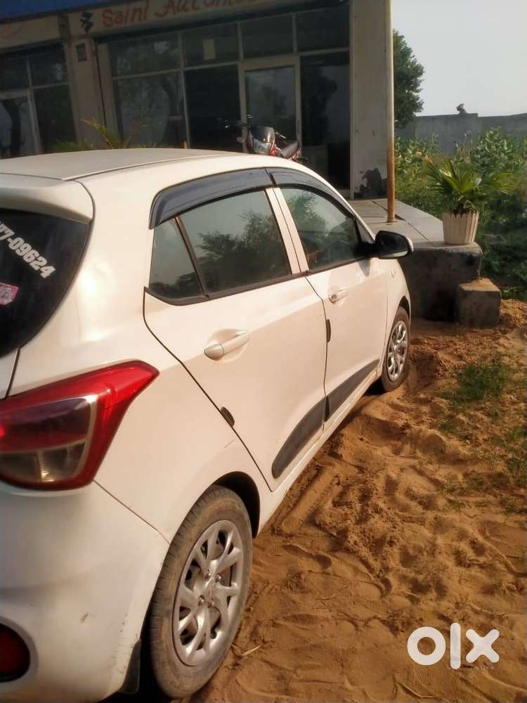 Hyundai Grand I10 2017 Year Petrol