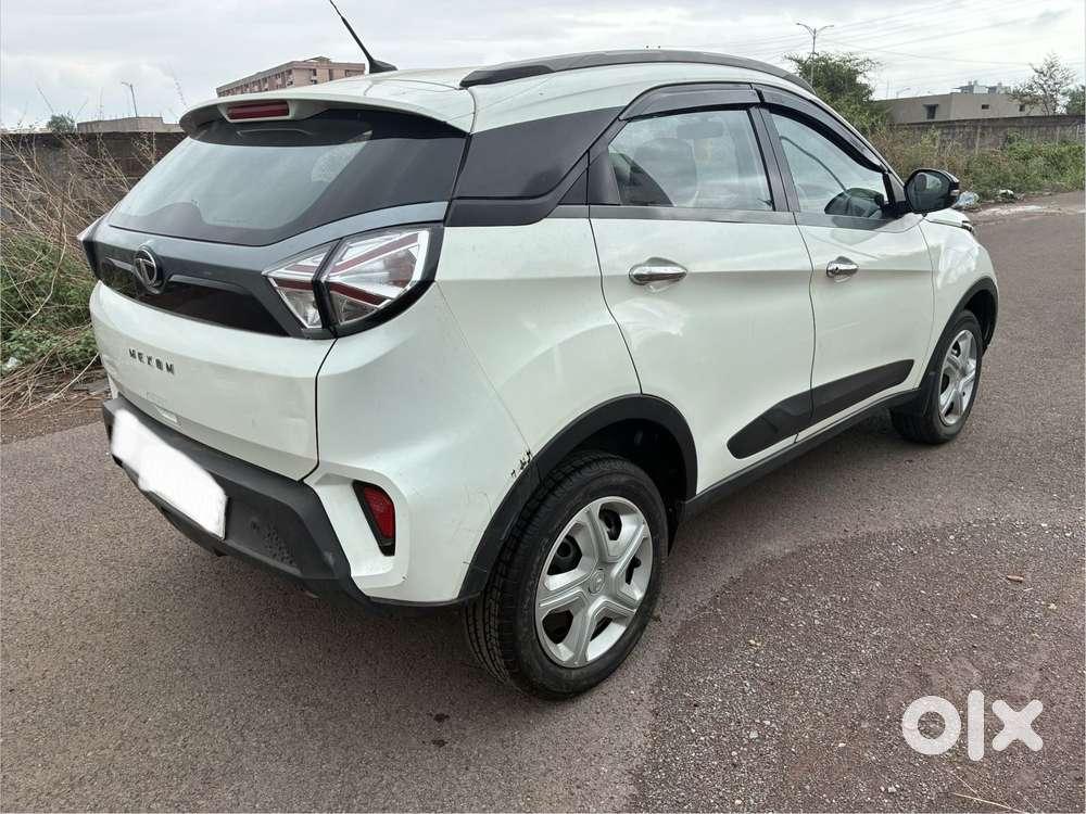 Tata Nexon 1.2 Revotron Xm (s), 2021, Petrol