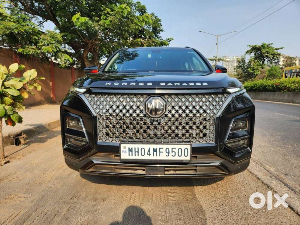 Mg Hector Plus Sharp Pro Blackstorm 1.5 Turbo Petrol Cvt 7 Str, 2024..