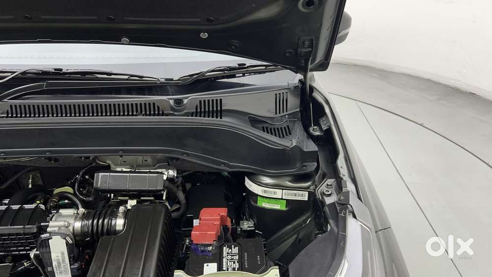 Tata Punch Camo Adventure Mt, 2023, Petrol