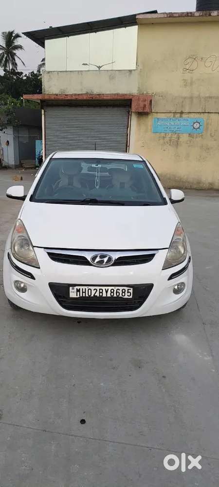 Hyundai I20 Asta Top Model 
2010 Passing Done Till 2030
3rd Owner
