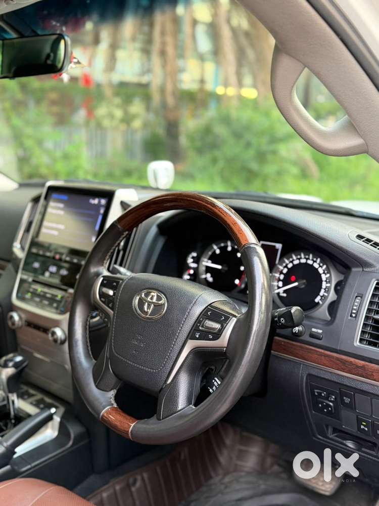 Toyota Land Cruiser 3.3 Zx Diesel, 2017, Diesel