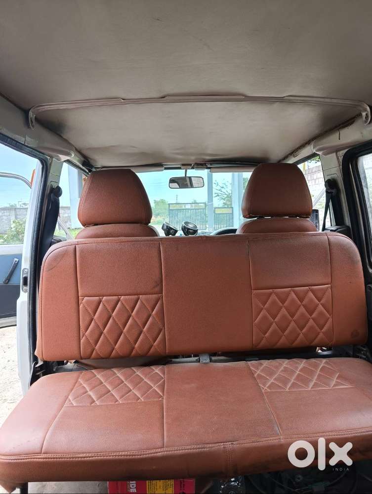 Omni Van 8 Seater
