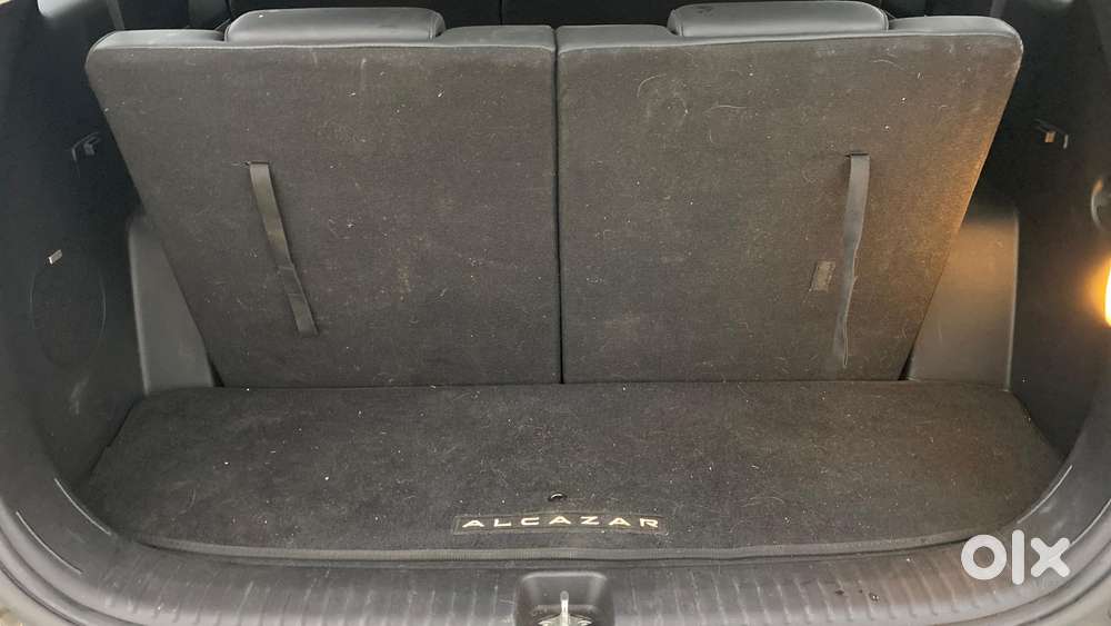 Hyundai Alcazar 1.5 Signature (o) Diesel At 7 Str, 2023, Petrol