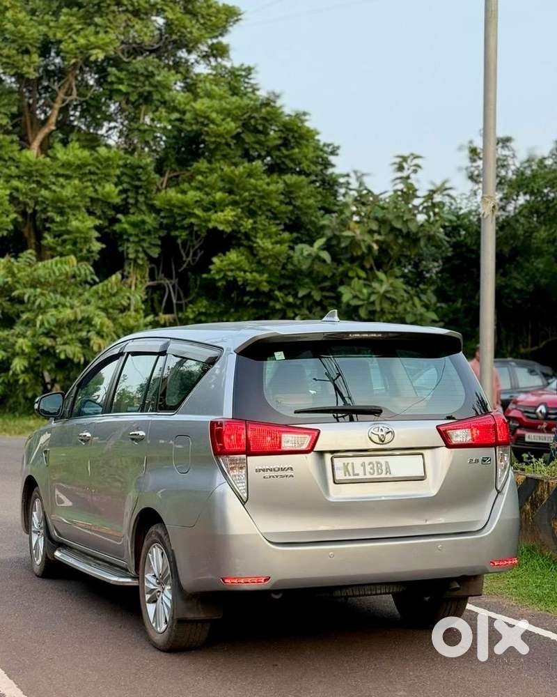 Toyota Innova Crysta Z Automatic 87000km Driven