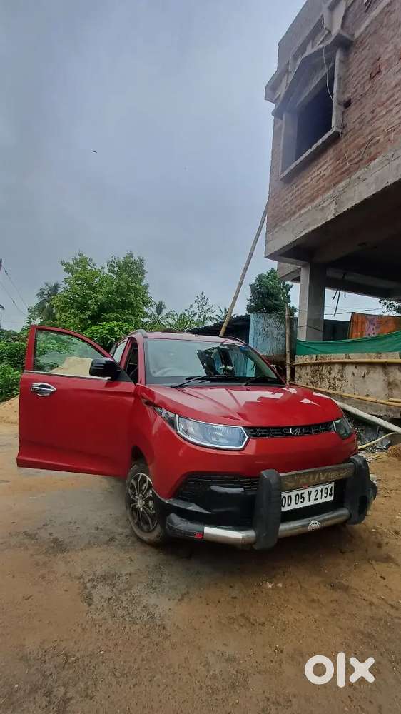 Mahindra Kuv 100 G80 Petrol 2017