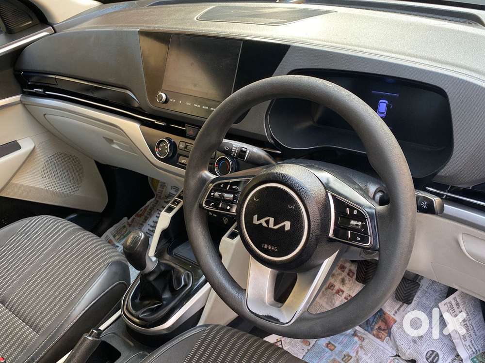 Kia Carens 1.4 Prestige Turbo 7 Str, 2023, Petrol