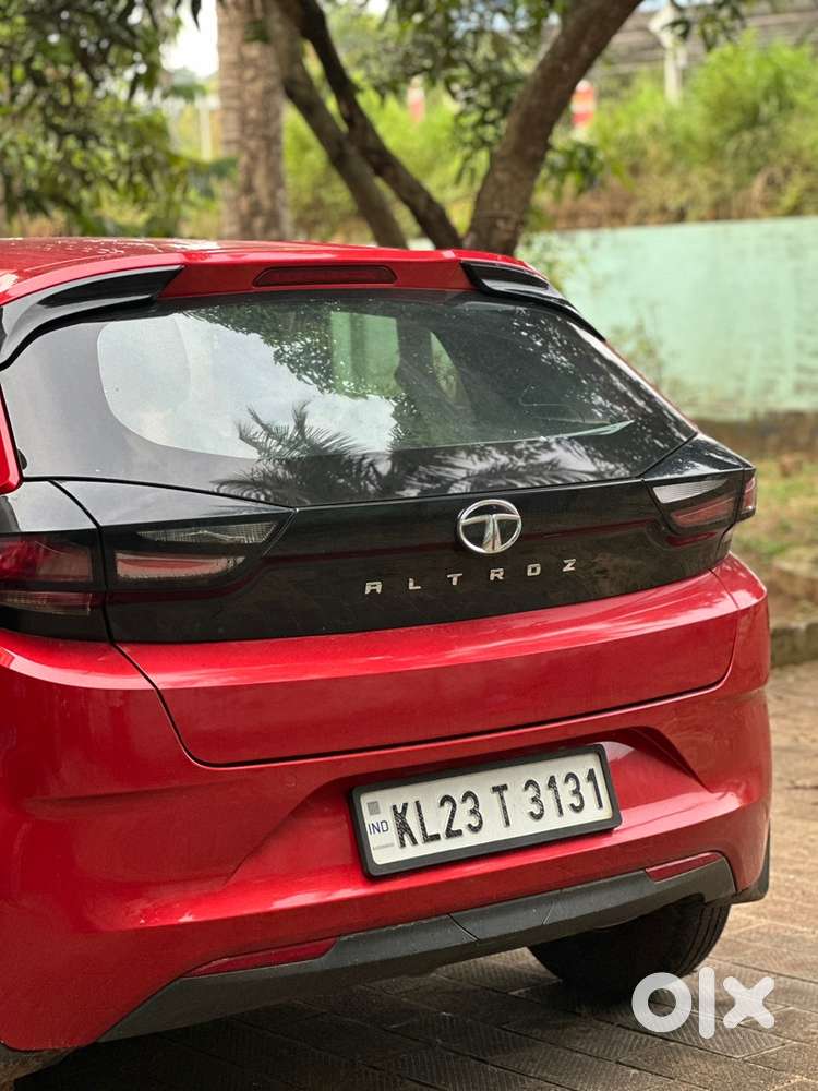 Tata Altroz Petrol 2020