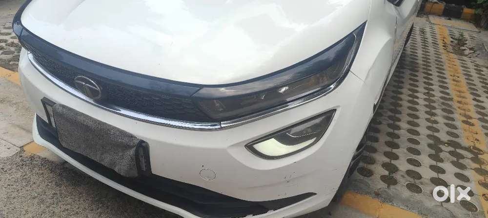 Tata Altroz 1.2 Xe 2021