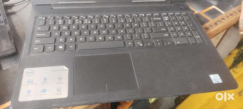 I5 processer 4th zen 500gb harddisk 4gb ram 14 inch monitor ne w batte