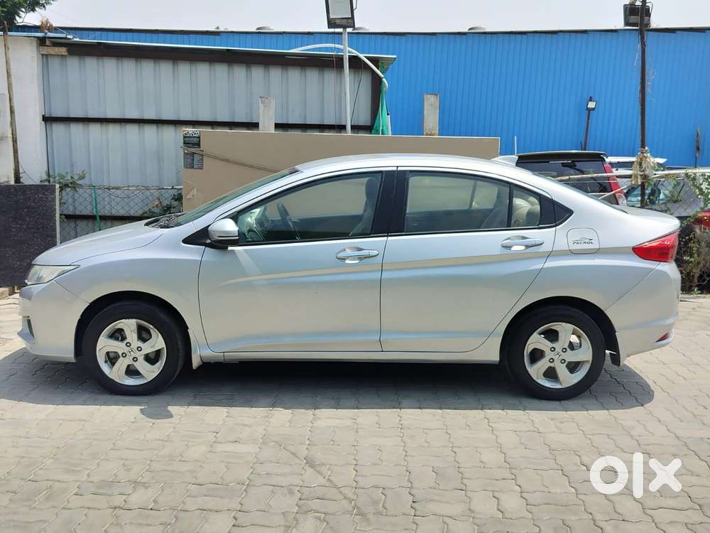 Honda City V Mt Exclusive, 2016, Petrol