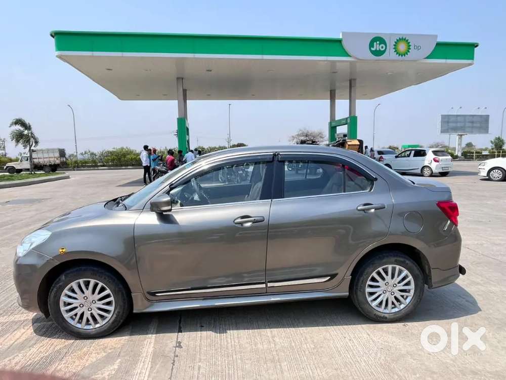 Maruti Suzuki Dzire 2022 Petrol 40321 Km Driven