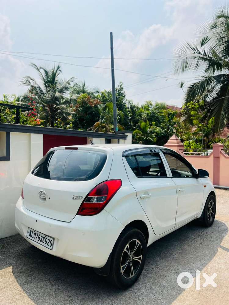 Hyundai I20 2009-2011 Asta, 2011, Diesel