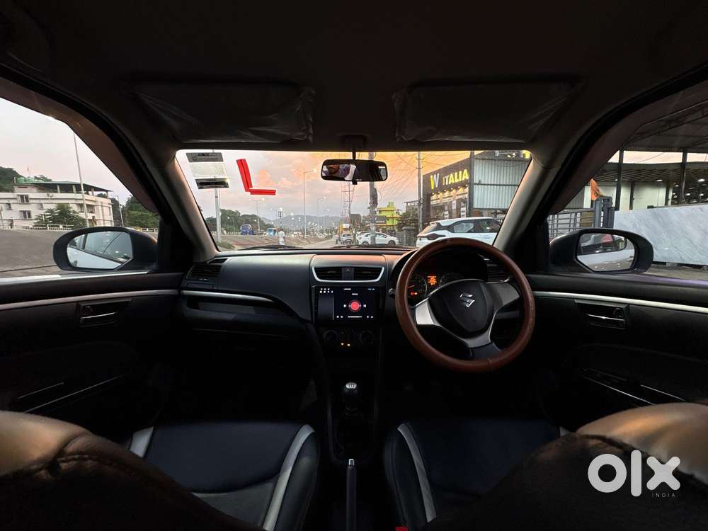 Maruti Suzuki Swift Vxi With Abs, 2016, Petrol