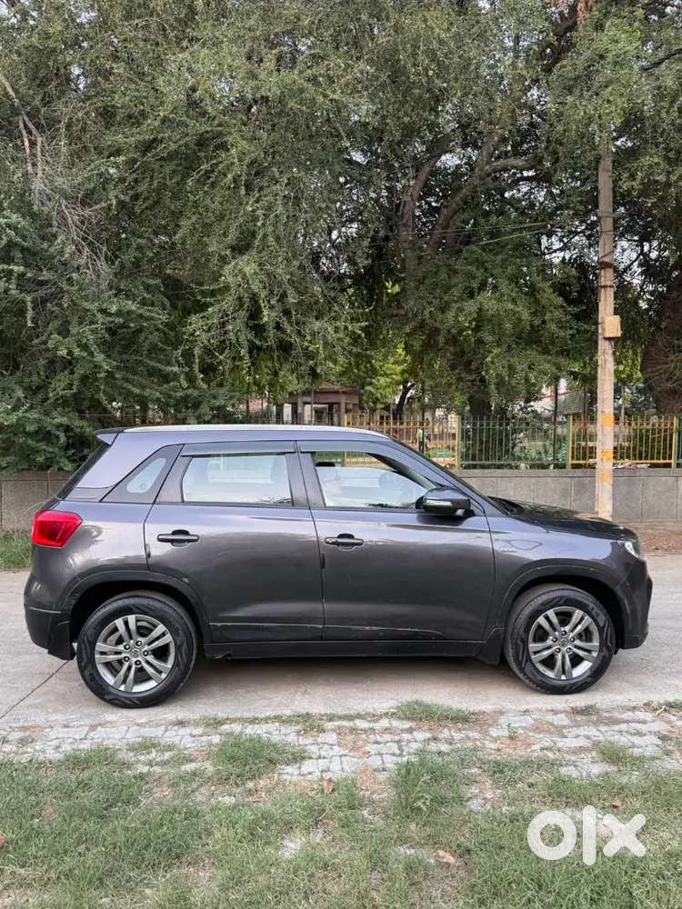 Maruti Suzuki Brezza With Solid Rate