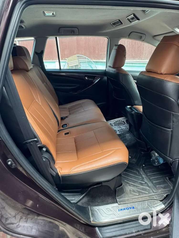 Toyota Innova Crysta