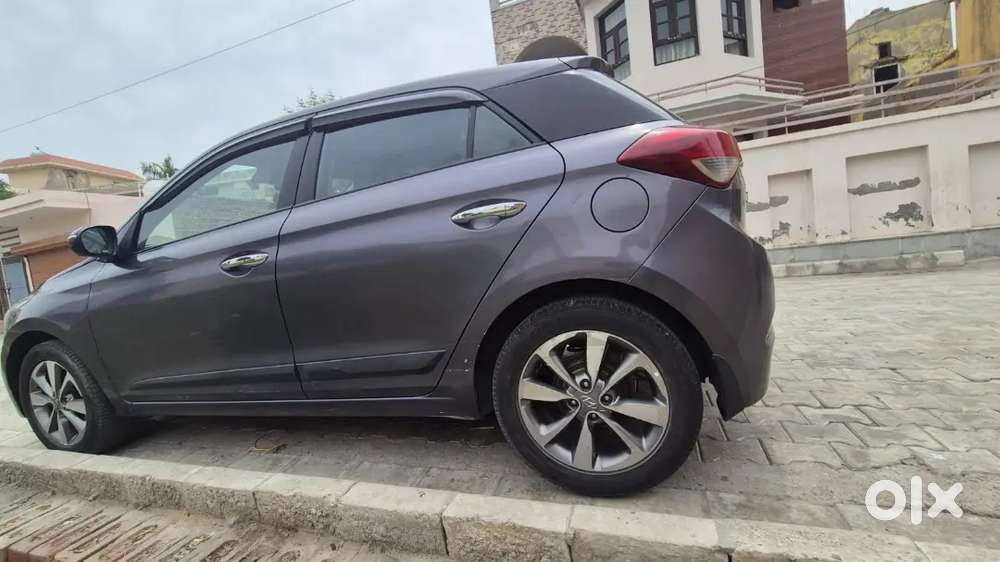 Hyundai Elite I20 2015 Diesel 117000 Km Driven