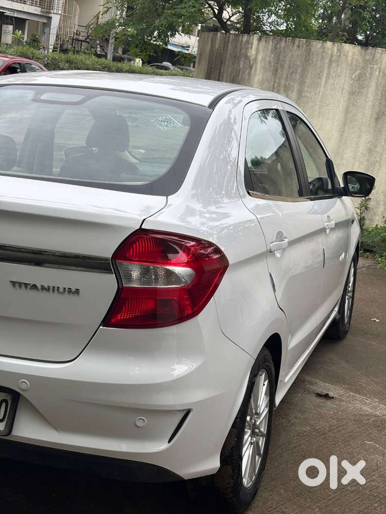 Ford Figo Aspire Petrol+ 3rd Party Cng Fitted. Manual - Transmission.
