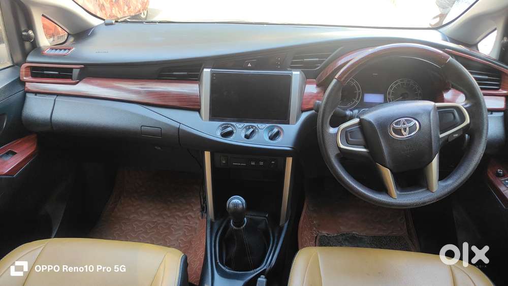 Toyota Innova Crysta 2.4 G Mt 7 Str, 2018, Diesel