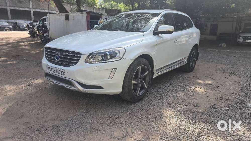 Volvo Xc60 D4 Momentum, 2017, Diesel